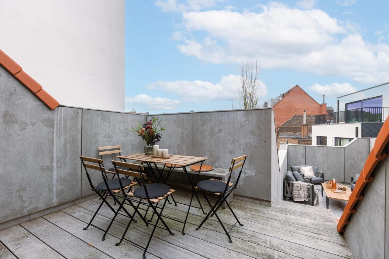 Beautiful Luxurious Mansion With Several Terraces Kortrijk Exterior foto